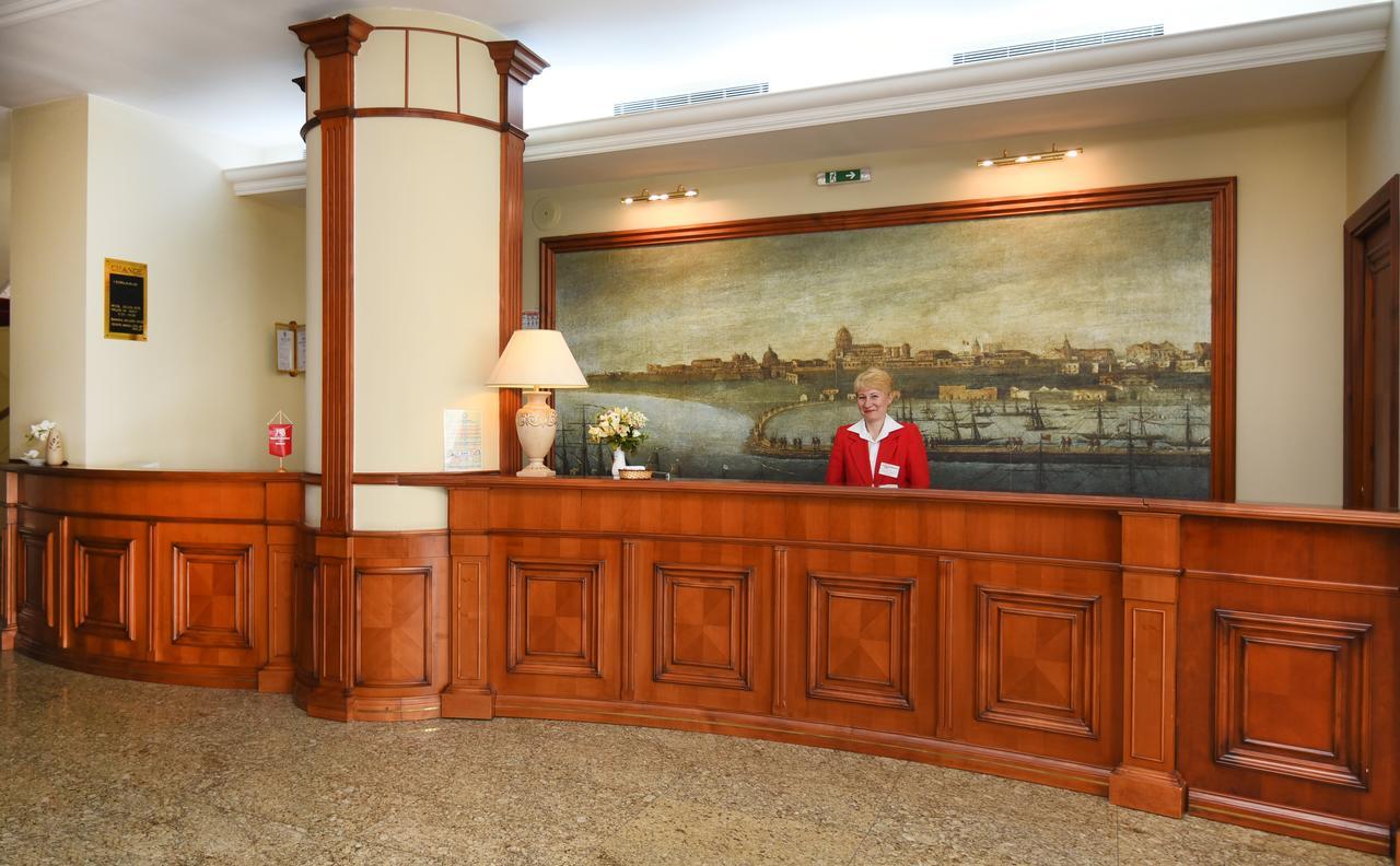 Hotel Belvedere Brăila Eksteriør billede